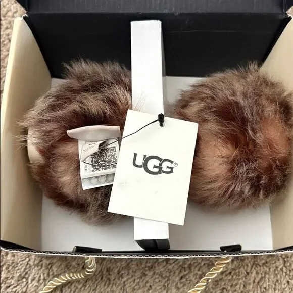 UGG Two Piece Fur Wrist Cuff Set - New in Gift Box